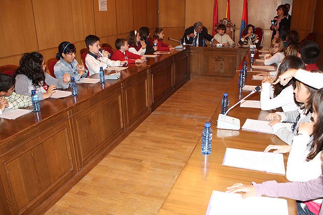 Pleno Infantil en Torre-Pacheco con motivo del “Día Internacional de los Derechos de los niños” - 3, Foto 3