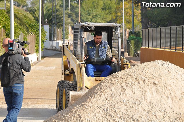 El Ayuntamiento acomete actuaciones de mejora de la red viaria municipal en un total de 18 kilómetros de caminos rurales de Totana durante el 2.009, Foto 5