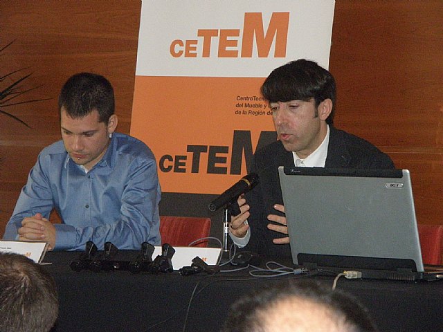 Más de 100 personas empiezan el día innovando - 1, Foto 1