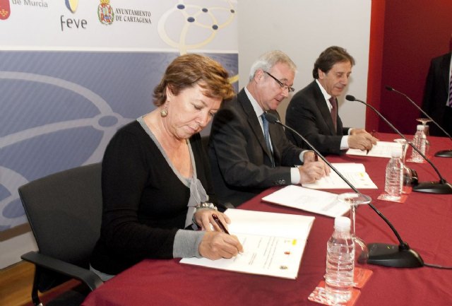 La Comunidad y el Ayuntamiento de Cartagena impulsan la implantación de un tranvía para la ciudad y el Mar Menor - 1, Foto 1