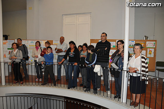 Seis niños de 4º y 5º curso de Primaria ganan el “VII Concurso sobre los derechos del niño” - 7