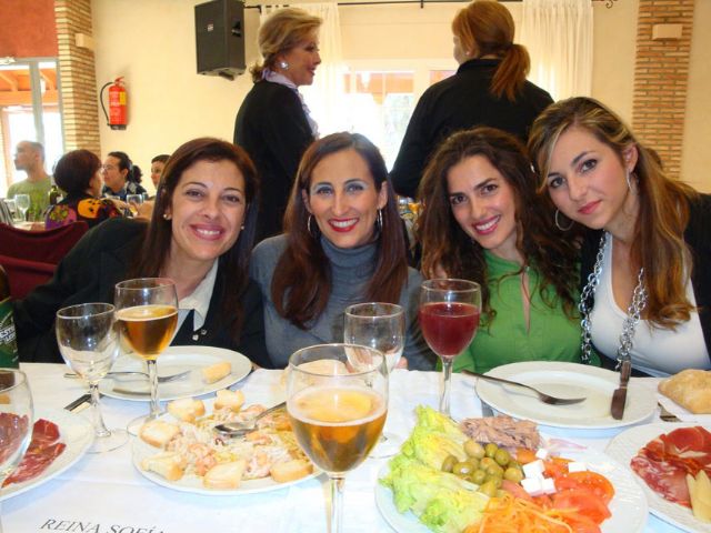 Comida inter-centros organizada con motivo de la celebracin del Da del Maestro - 8