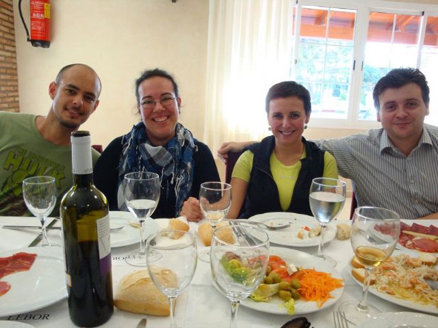 Comida inter-centros organizada con motivo de la celebracin del Da del Maestro - 12