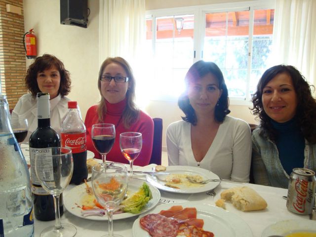 Comida inter-centros organizada con motivo de la celebracin del Da del Maestro - 13