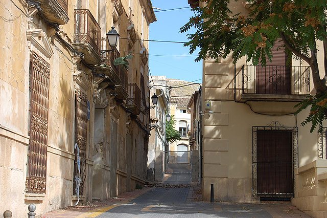 El Alcalde exige a la CC.AA. la misma consideración en cuanto a la conservación de edificios y lugares de interés cultural - 1, Foto 1