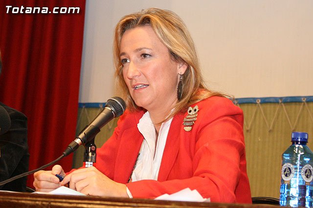 IU critica que el Consistorio totanero pague más de 1800 euros para financiar una charla antiabortista de la periodista Isabel Durán, Foto 1