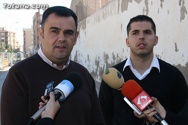 El paseo de la Avenida Rambla de La Santa comienza a transformar su imagen gracias a las obras de remodelacin que se estn ejecutando - 24