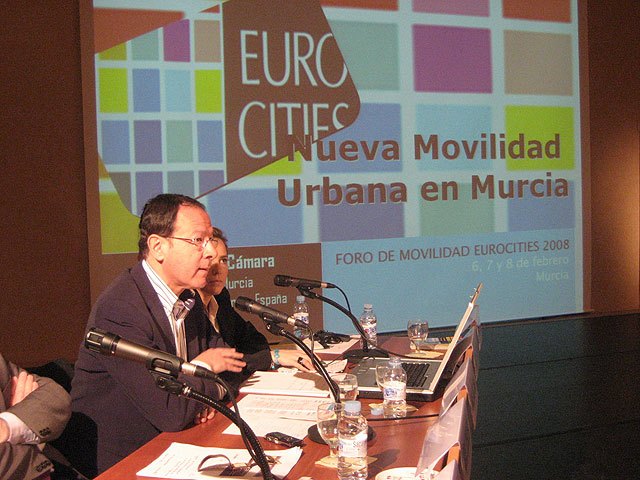 Cámara preside una mesa sobre pobreza en las ciudades en el “Debate de Alcaldes” europeos - 1, Foto 1