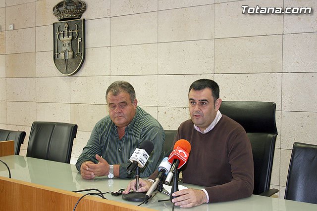 Los vecinos de El Paretón y Raiguero podrán informarse y tramitar los documentos necesarios en el SAC de la pedanía  para que la CHS reconozca las nuevas zonas de regadío, Foto 1