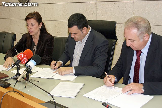 Las obras de construcción del nuevo Centro de Salud Totana-Sur posibilitarán la contratación de 62 personas desempleadas del municipio, Foto 1