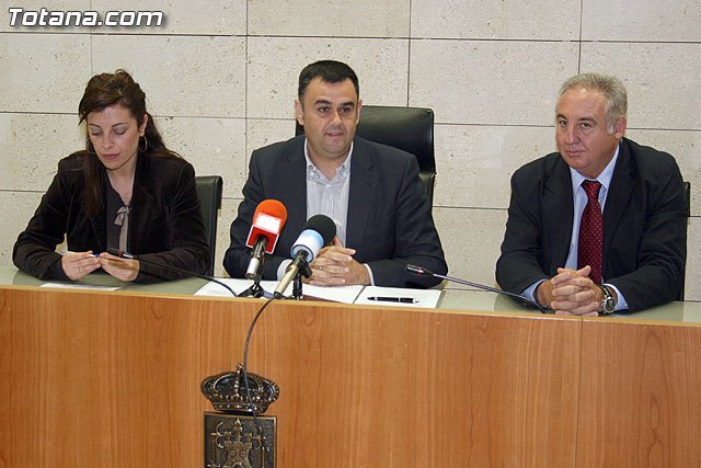 Las obras de construcción del nuevo Centro de Salud Totana-Sur posibilitarán la contratación de 62 personas desempleadas del municipio, Foto 3