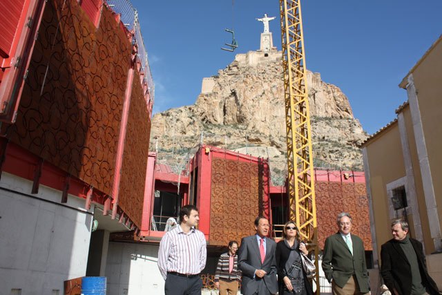 El Alcalde anuncia que en 2010 concluirá la primera fase de la recuperación del entorno del Castillo de Monteagudo - 2, Foto 2