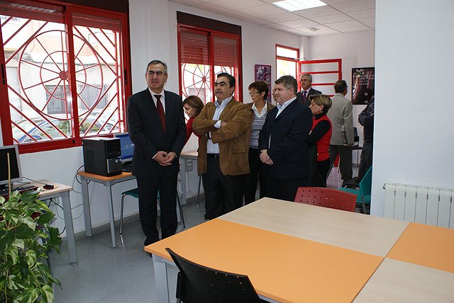 El Delegado del Gobierno y el Alcalde de Calasparra inauguran las obras financiadas con el Fondo Estatal de Inversión Local - 2, Foto 2