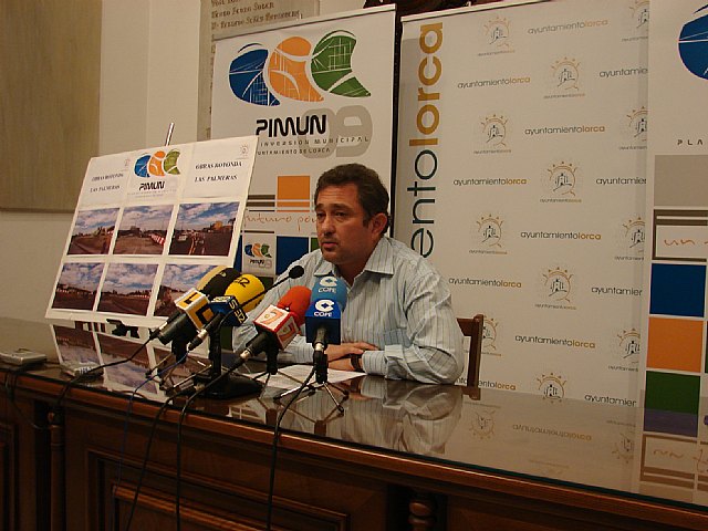 El Ayuntamiento creará 2.635 m2 de zonas ajardinadas de bajo mantenimiento en las dos nuevas rotondas de entrada a la ciudad - 1, Foto 1