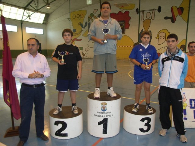 La concejalía de Deportes organiza un Torneo Escolar de Bádminton, enmarcado en el Programa de Deporte Escolar, Foto 4