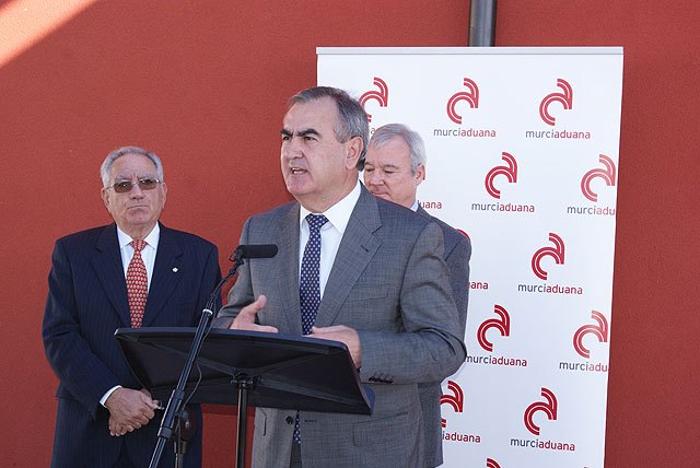 El nuevo Recinto Aduanero realizará el control administrativo, de inspección y asesoramiento a través de cinco servicios de la Administración - 1, Foto 1