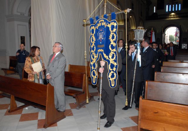 Alumnos de Historia del Arte participaron en la procesin de San Eloy - 3