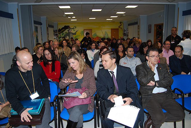 Local and regional authorities inaugurated the "Second National Meeting on Rare Diseases", Foto 2