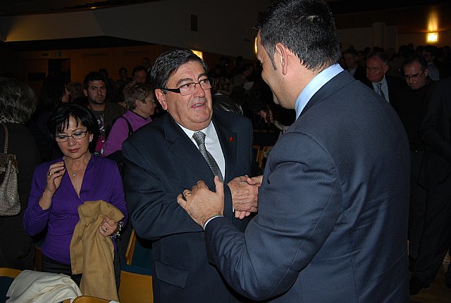 El doctor Manuel Moreno recibe de FAMDIF un galardón - 4, Foto 4
