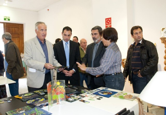 36 alumnos de los cursos de artesanía vidriera reciben sus diplomas - 3, Foto 3