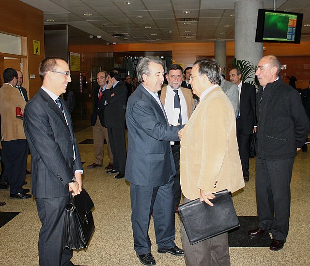 La Comunidad amplía a 45 empresas la participación en el mantenimiento de la Red de Vigilancia de la Contaminación Atmosférica - 2, Foto 2