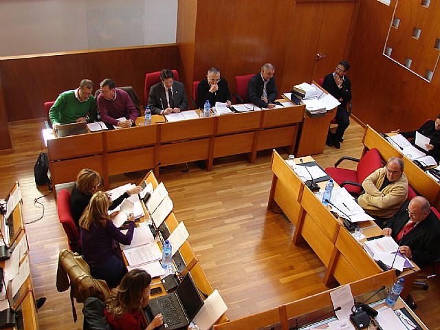 El Ayuntamiento de Lorca aprueba en Pleno una modificación del Plan General para que se puedan construir 68 viviendas protegidas en el Camino de Vera - 1, Foto 1