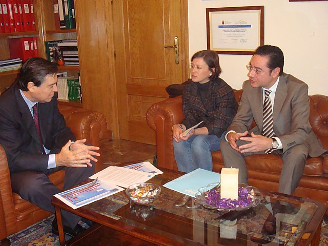 El PP denuncia que el aumento en la tarifa del agua supone “condenar a la agricultura murciana a la ruina” - 1, Foto 1