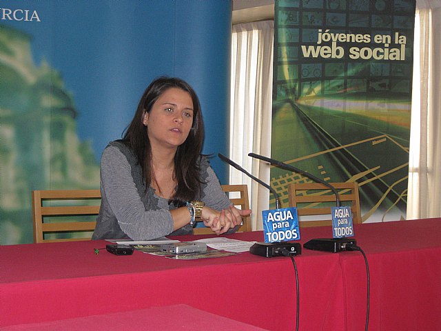 Juventud analiza la utilización de las redes sociales por los jóvenes - 2, Foto 2