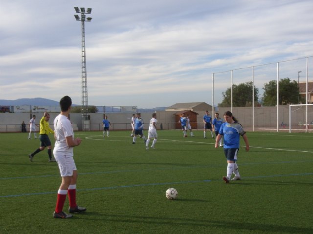 La Liga de Futbol Aficionado “Juega Limpio” gana en emoción, Foto 3