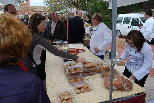 Los visitantes al “Mercado Artesano de La Santa” pudieron degustar los dulces navideños artesanales elaborados por ASPARTO - 14