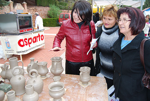 Los visitantes al “Mercado Artesano de La Santa” pudieron degustar los dulces navideños artesanales elaborados por ASPARTO - 25