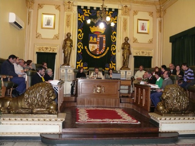 El pleno aprueba el acuerdo marco y convenio colectivo  del personal del ayuntamiento que afecta a más de 350 trabajadores - 1, Foto 1