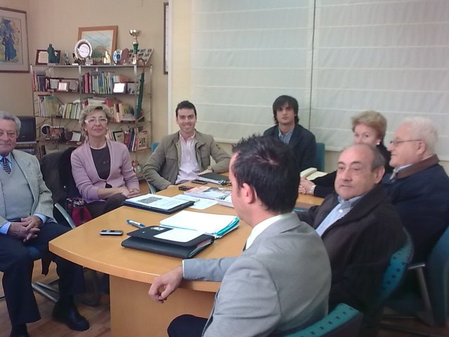 Asociaciones y colectivos vecinales respaldan los proyectos municipales del Fondo para el Empleo - 1, Foto 1