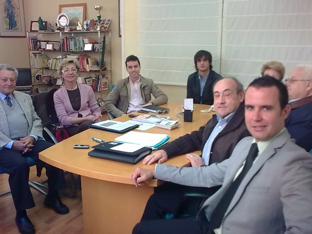 Asociaciones y colectivos vecinales respaldan los proyectos municipales del Fondo para el Empleo - 2, Foto 2