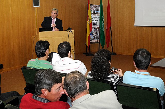 Veterinarios taurinos y profesores de la Universidad de Murcia promueven un máster de especialización - 2, Foto 2