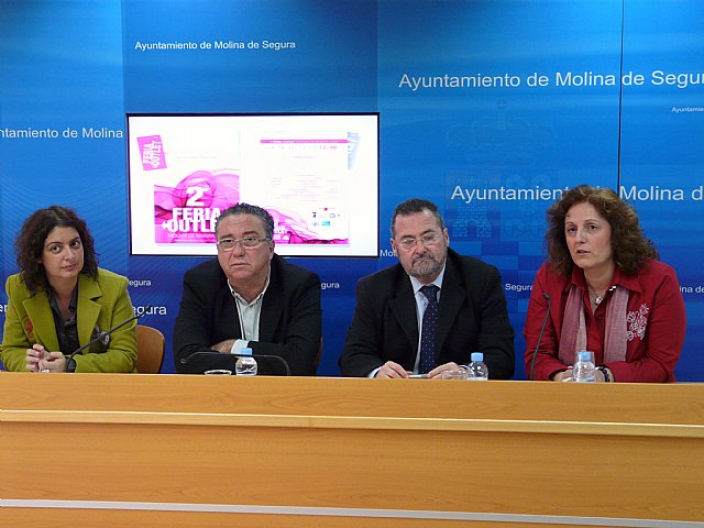 La II FERIA OUTLET de Molina de Segura se celebra del 9 al 13 de diciembre con la participación de 40 comercios - 1, Foto 1
