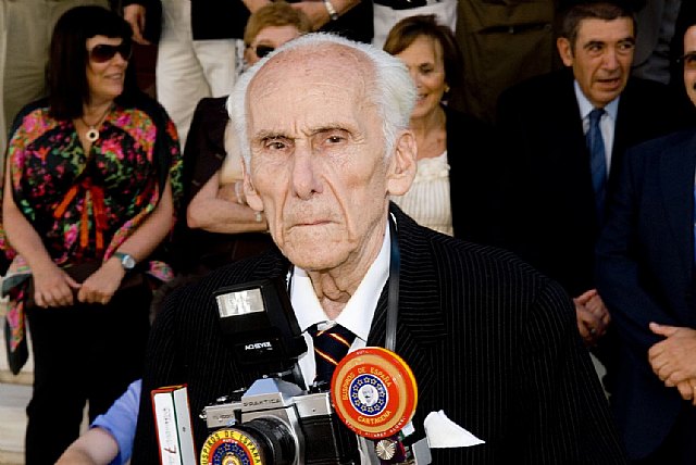 Ramón García dona su archivo fotográfico al Ayuntamiento - 1, Foto 1