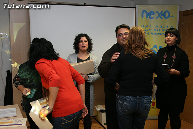 Un total de 80 padres y madres han participado en el taller 