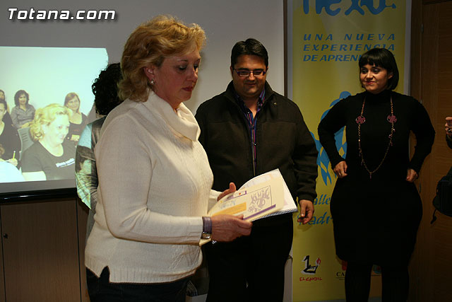 Un total de 80 padres y madres han participado en el taller 