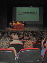 Fachadas y cubiertas nuevas para los vecinos de Los Almendros en La Alberca