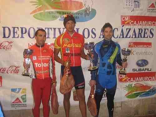 José Ángel Camacho confirma su excelente estado de forma y sube como tercero al podium en la carrera de Los Narejos, Foto 1