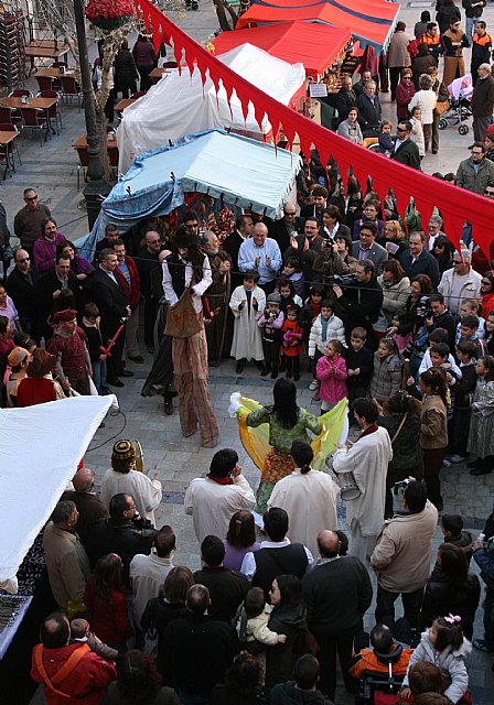 Más de 60.000 personas han pasado por Caravaca para disfrutar del VI Mercado Medieval - 2, Foto 2