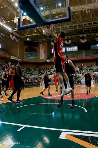 75-80. El Bilbao se estrena como visitante ante el colista Murcia - 8