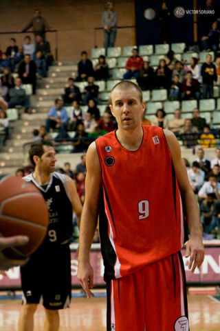 75-80. El Bilbao se estrena como visitante ante el colista Murcia - 12