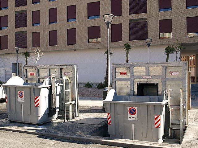 Limusa moderniza su sistema de recogida de basura con el soterramiento de contenedores en enclaves urbanos - 2, Foto 2