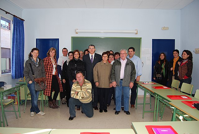 Iniciado el  “Curso de Estrategias de Autonoma Personal y Desarrollo de Habilidades Sociales de Nivel II” subvencionado por el  IMAS, Foto 2
