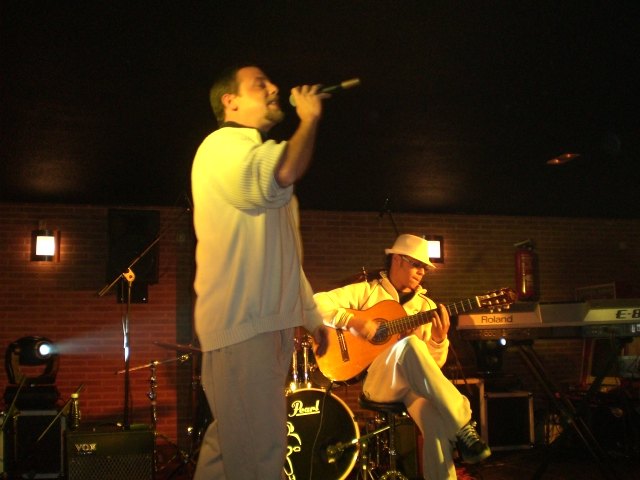 Los grupos totaneros En Blanco y Negro y Funky Mufasa, ganadores del Crearte joven 2009, en la modalidad de música, Foto 1