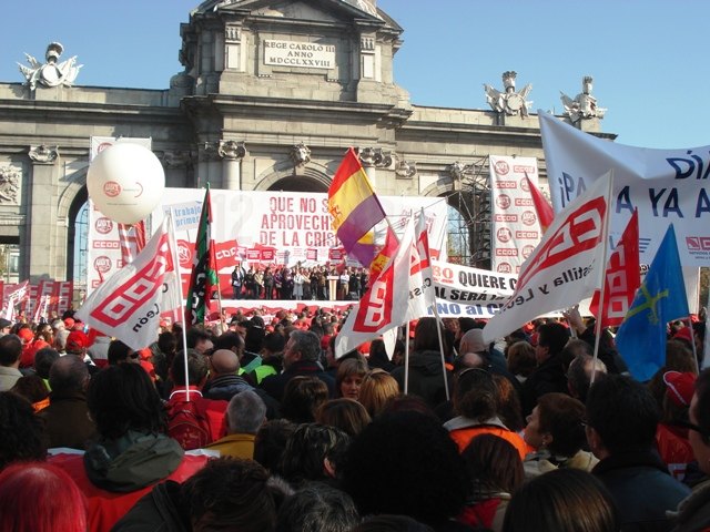 Más de un centenar de trabajadores totaneros asistieron hoy en Madrid a la manifestación, convocada por CC.OO. y UGT, Foto 1