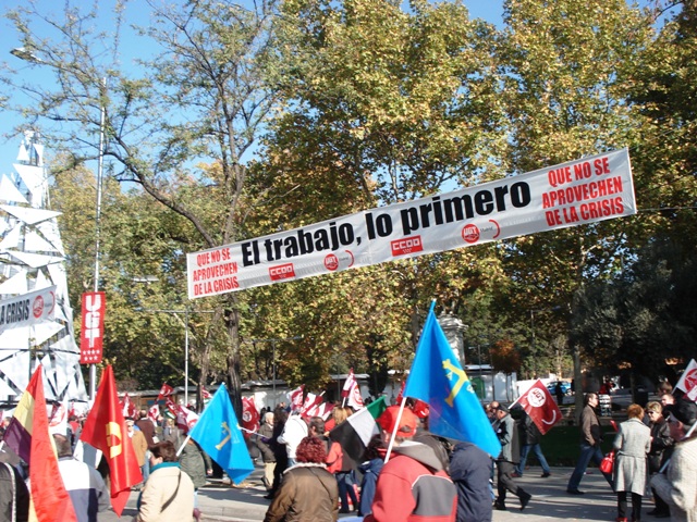 Ms de un centenar de trabajadores totaneros asistieron hoy en Madrid a la manifestacin, convocada por CC.OO. y UGT - 4