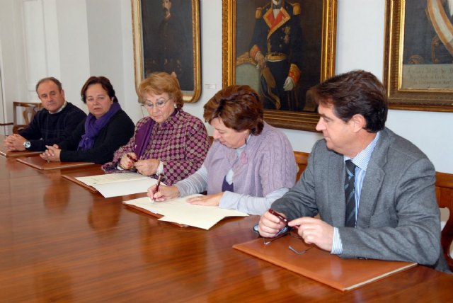 Ceden la biblioteca de Alberto Colao al Ayuntamiento durante los próximos 25 años - 3, Foto 3